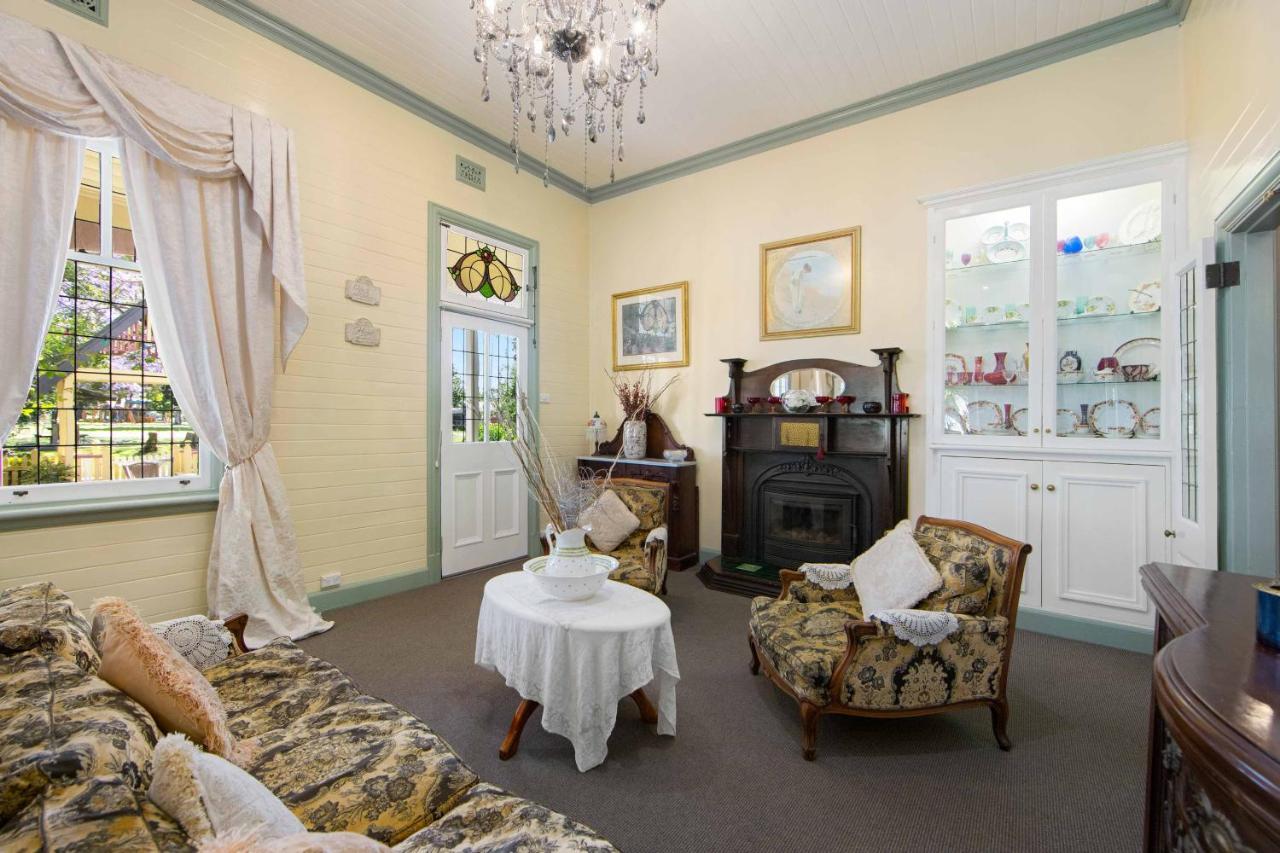 The Old Bank Gladstone Licensed Restaurant & Boutique Accommodation Hat Head Екстер'єр фото