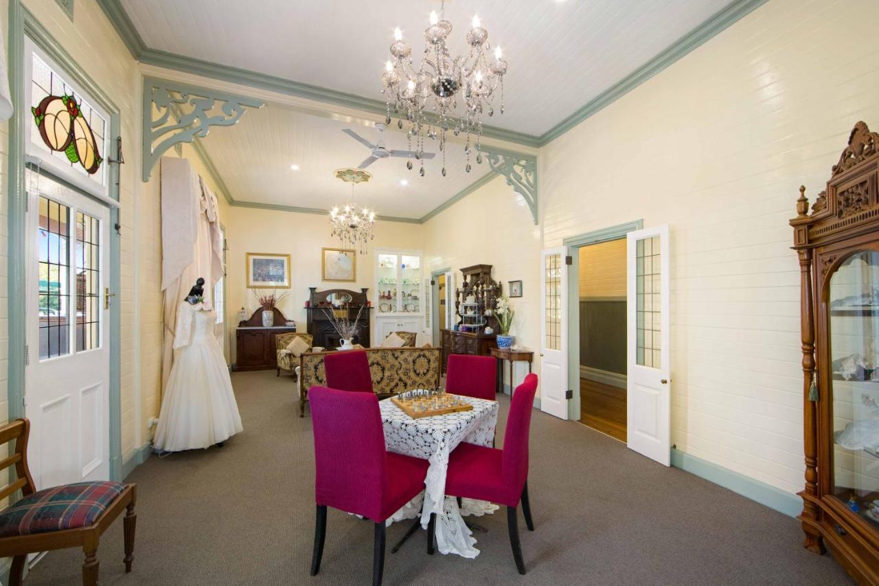 The Old Bank Gladstone Licensed Restaurant & Boutique Accommodation Hat Head Екстер'єр фото