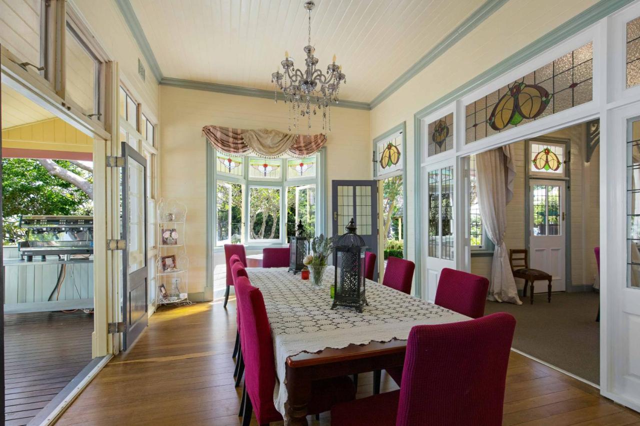 The Old Bank Gladstone Licensed Restaurant & Boutique Accommodation Hat Head Екстер'єр фото